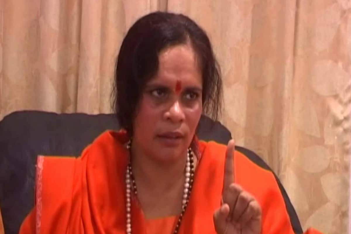 Sadhvi-Prachi.jpg