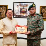 सीएम धामी से मध्य कमान के जीओसी-इन-सी अनिंद्य सेनगुप्ता की शिष्टाचार भेंट, सुरक्षा और आपदा प्रबंधन पर चर्चा। Uttarakhand 24×7 Live news