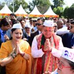 मुख्यमंत्री आवास में पारंपरिक उल्लास के साथ होली मिलन समारोह आयोजित। Uttarakhand 24×7 Live news