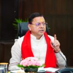 सीएम धामी की समीक्षा बैठक में अधिकारियों पर सख्ती, बिना तैयारी आने पर फटकार और 15 जून तक लंबित घोषणाओं पर कार्रवाई के निर्देश। Uttarakhand 24×7 Live news