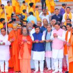 परमार्थ निकेतन में मुख्यमंत्री धामी और नितिन नबीन ने की गंगा आरती। Uttarakhand 24×7 Live news