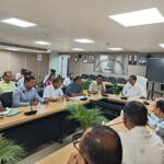 आढ़त बाजार पुनर्विकास परियोजना को मिलेगी रफ्तार, जून 2026 तक पूरे होंगे लंबित कार्य। Uttarakhand 24×7 Live news