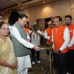 डॉक्टर्स डे पर मुख्यमंत्री धामी ने चिकित्सकों का किया सम्मान, स्वास्थ्य सेवाओं के विस्तार और डॉक्टरों की सुरक्षा पर दिया जोर। Uttarakhand 24×7 Live news