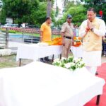 एलआईयू निरीक्षक मनोज मनराल को सीएम धामी की श्रद्धांजलि, पुलिस लाइन में दी अंतिम विदाई। Uttarakhand 24×7 Live news