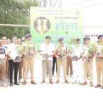दून पुलिस ने हरेला पर चलाया वृहद वृक्षारोपण अभियान, दिया पर्यावरण संरक्षण का संदेश। Uttarakhand 24×7 Live news