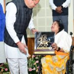 तीलू रौतेली पुरस्कार से 13 महिलाएं सम्मानित, आंगनबाड़ी कार्यकत्रियों को भी मिला सम्मान; पुरस्कार राशि बढ़ाने का सीएम धामी का बड़ा ऐलान। Uttarakhand 24×7 Live news