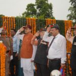 बनबसा में शहीद स्मारक और विशाल तिरंगे का लोकार्पण, सीएम धामी ने वीर शहीदों को किया नमन। Uttarakhand 24×7 Live news