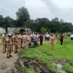 गो हत्यारों और नशा तस्करों के घरों पर चला धामी का बुलडोजर, सरकारी भूमि पर किया हुआ था अतिक्रमण। Uttarakhand 24×7 Live news
