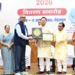 धामी ने 63 मेधावी छात्र-छात्राओं को किया सम्मानित, शिक्षा में उत्कृष्टता पर जोर। Uttarakhand 24×7 Live news