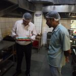 UPES की मेस और कैफेटेरिया में FDA का निरीक्षण, दाल-सब्जी और पानी के सैंपल जांच को भेजे। Uttarakhand 24×7 Live news